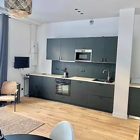 Luxe Parisien - Petit Varenne Apartahotel 4*