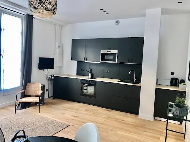 Apart Otel Luxe Parisien - Petit Varenne